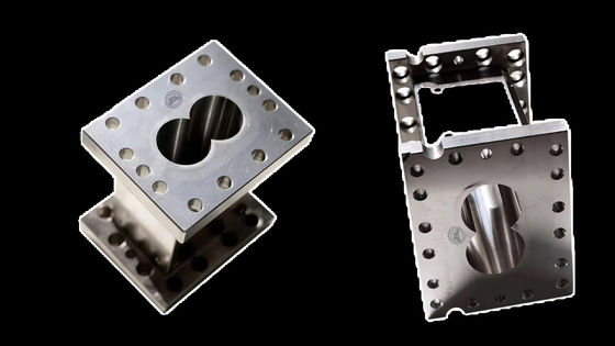 品質  Barrels for Ze62 Berstorff Twin Screw Extruder with Hip Alloy Steel Inner 工場