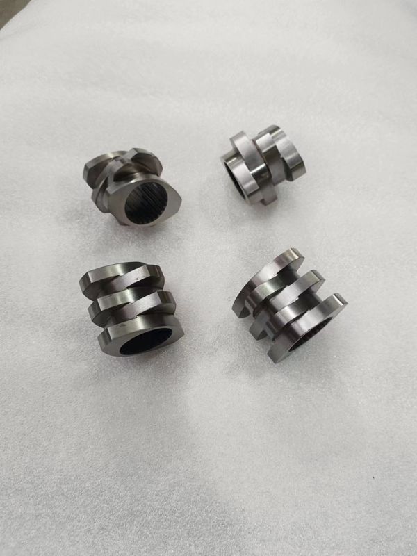 耐腐食 ツインスクリューエクストルーダー マシン 高濃度ミックスのためのネーディングブロック